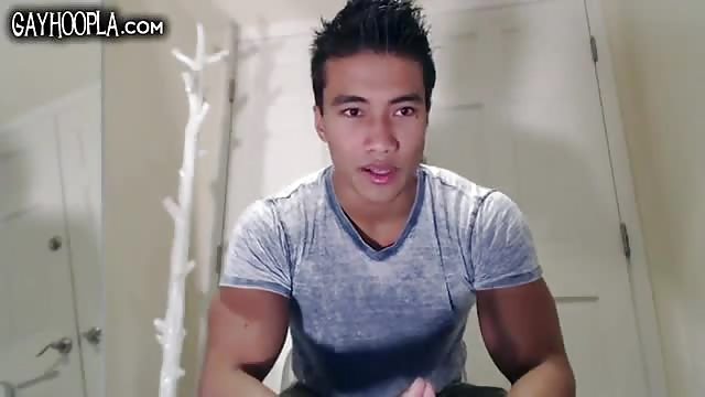 Amateur Gay Asian Muscle - Amateur muscular Asian - Gayfuror.com