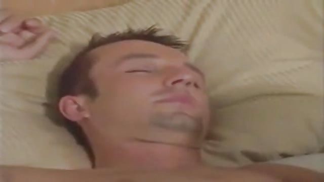 Riding Huge Cock Sex - Riding a huge cock in the morning - Gayfuror.com