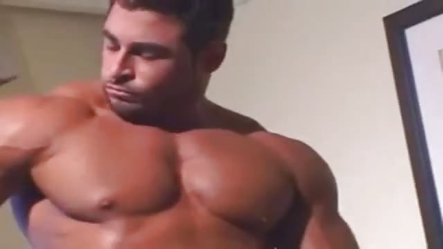 Gay Muscle bodybuilder porno